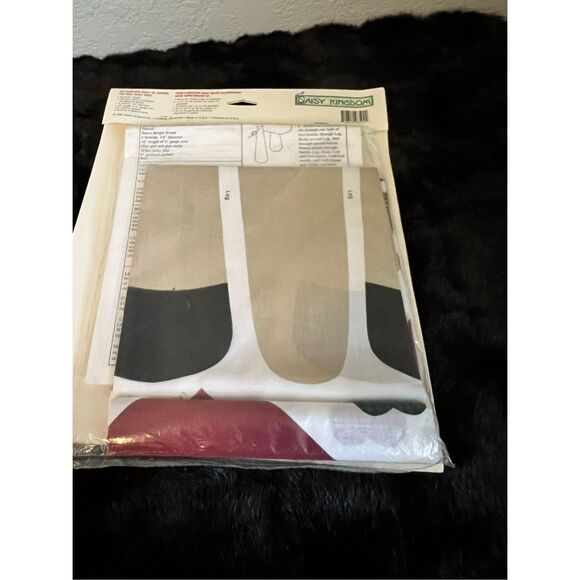 Daisy Kingdom Rudy Reindeer Doll Kit Craft Pack #32310 - Picture 3 of 3